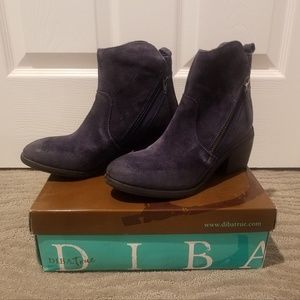Diba True Genuine Suede bootie Navy 6.5 NIB